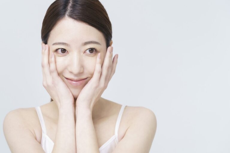 ヴァンパイアフェイシャルとは？効果やメリット・デメリットやリスクについて医師が解説！