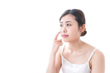 イソトレチノインの怖い副作用とは？正しい服用方法を知ろう
