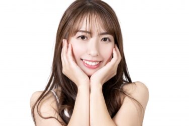 アドバテックスレーザーは赤みに効果ある？Vビームとの違い・回数・ダウンタイムを解説